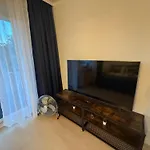 Immo-vision - Modern Living Apartments, Zentral, Parkplatz, Kueche, Wlan アパート ウォルフスブルク
