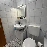 Immo-vision - Modern Living Apartments, Zentral, Parkplatz, Kueche, Wlan * ウォルフスブルク