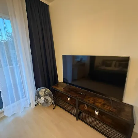 Immo-vision - Modern Living Apartments, Zentral, Parkplatz, Kueche, Wlan 아파트 볼프스부르크