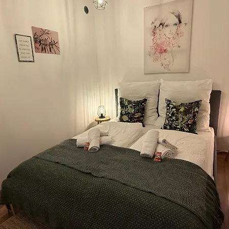 Immo-vision - Modern Living Apartments, Zentral, Parkplatz, Kueche, Wlan 볼프스부르크