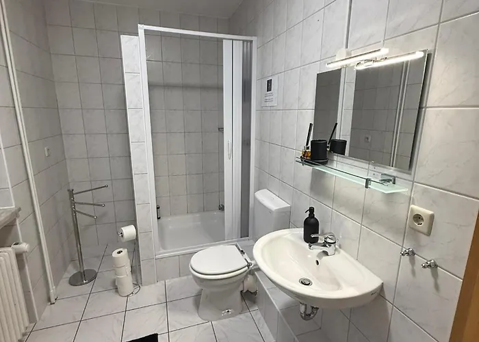 Immo-vision - Modern Living Apartments, Zentral, Parkplatz, Kueche, Wlan *